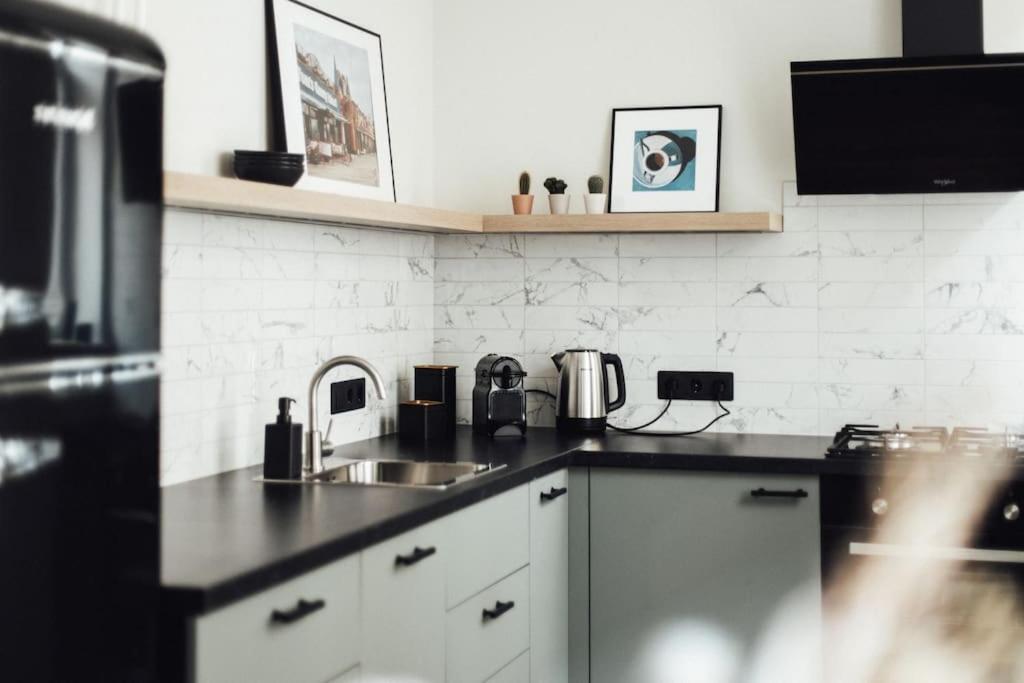 Apartamento Newly Renovated Cozy 2 Bedroom Riga